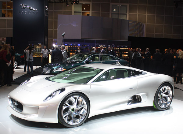 Jaguar CX75