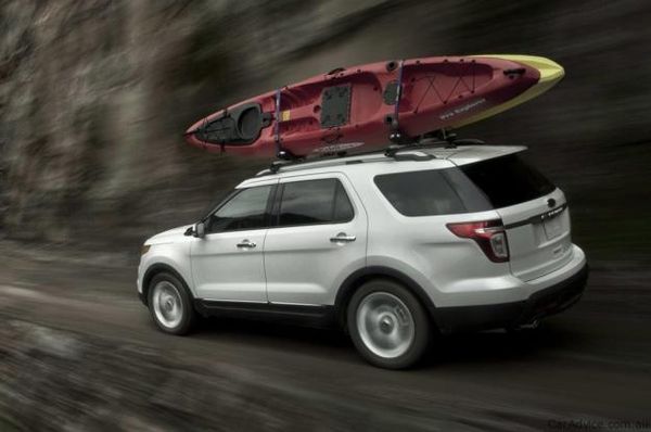 2011-Ford-Explorer-3-625x415