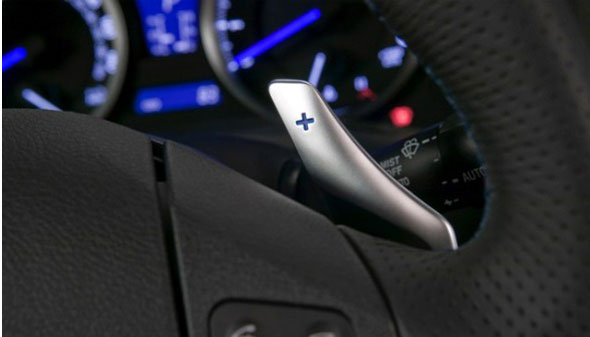 2010-lexus-f-review.a1