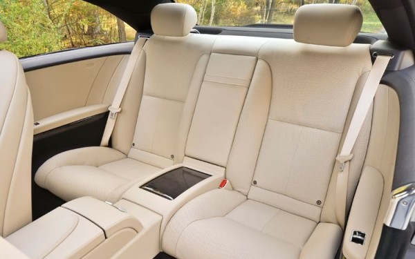 2011-Mercedes-Benz-CL550-4Matic-Interior-Rear-e1294788808278