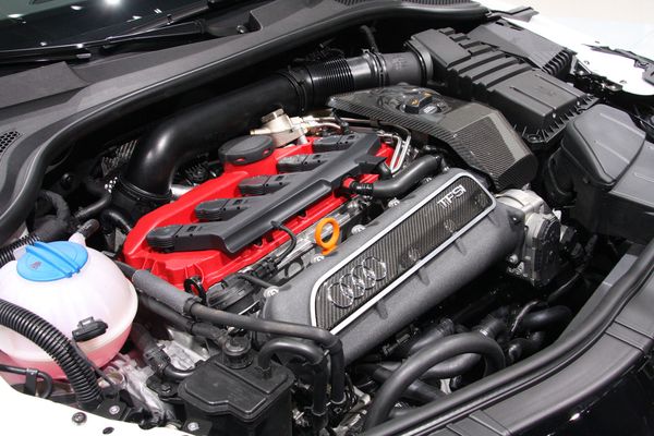 2012-audi-tt-rs-engine-coupe-wallpaper-pictures 2012-audi-tt-rs-engine-coupe-wallpaper-pictures