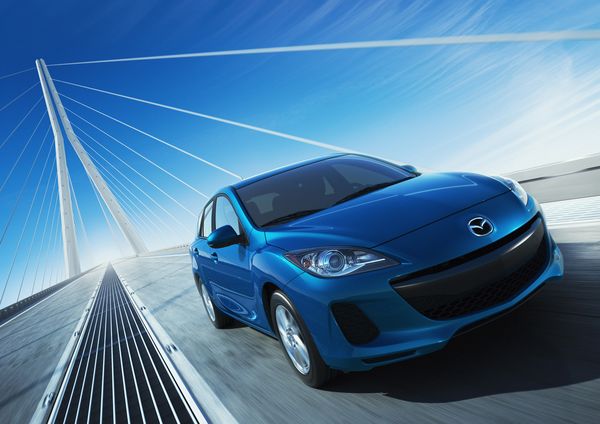 2012-mazda3-skyactiv03