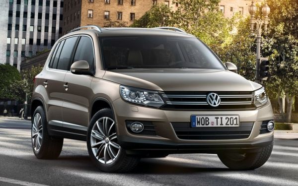 2012-volkswagen-tiguan-front-quarter-623x389