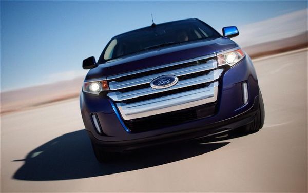 2012-ford-edge-LTD-front-grill-view
