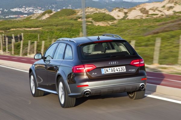 2013_audi_allroad_actr34_fd_1212111_717