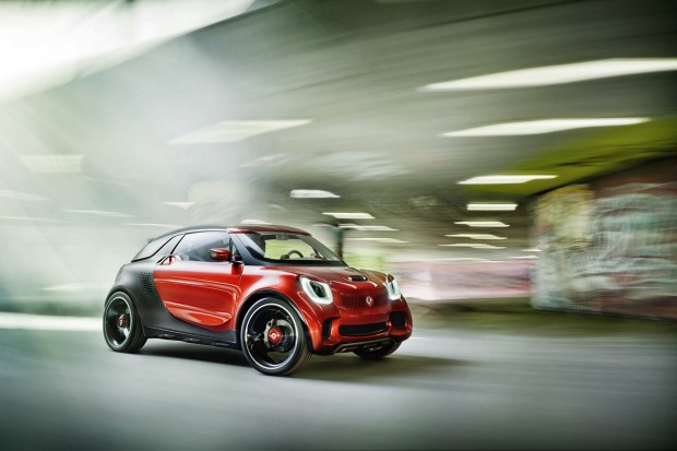 What!? A good looking Smart Car!? Yep, the Smart ForStars Concept is a snazzy ride for sure. All the same, that name has to go.