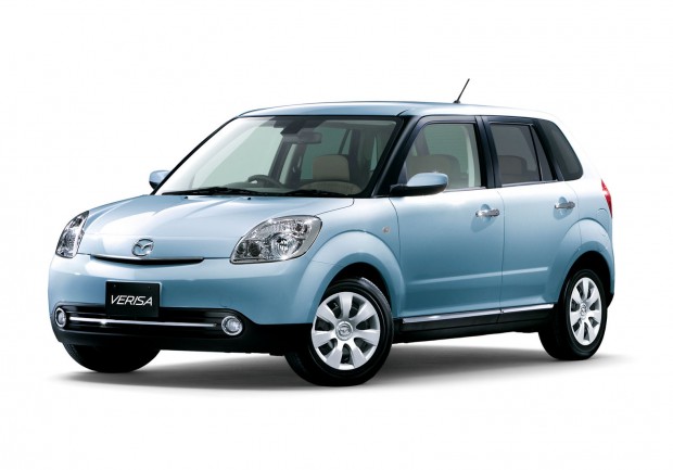 This is the sold-in-Japan-only Mazda Verisa. It may bare a resemblance to the upcoming Mazda/Toyota project based on the Mazda 2's platform.
