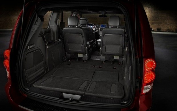 43207_2013_dodge_Grand_Caravan