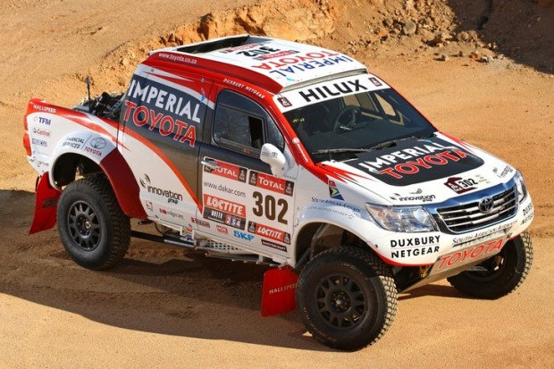 Dakar-toyota-hilux-2013 dakar 2013 toyota hilux pickup racer