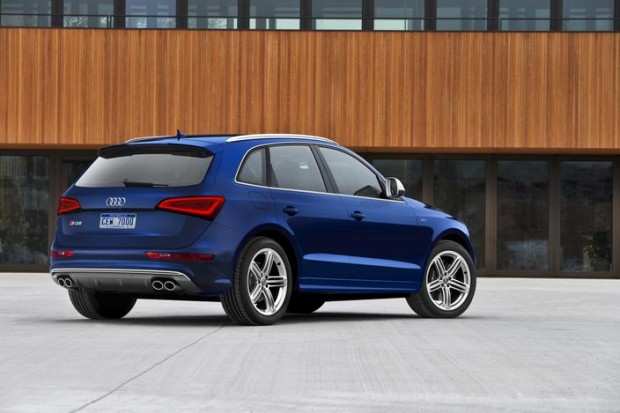 Here's the Audi SQ5!