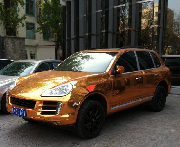 2013 china gold plated porsche cayenne