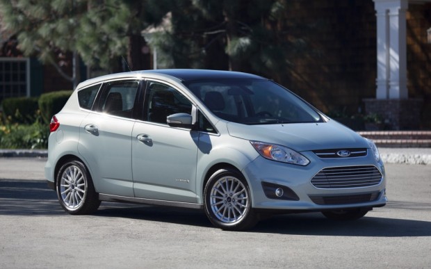 2013-Ford-C-Max-Hybrid-front-three-quarter1-1024x640