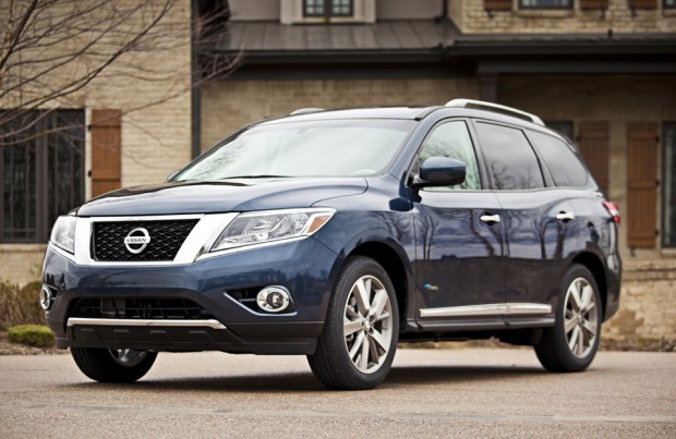 2014 nissan pathfinder hybrid front grill