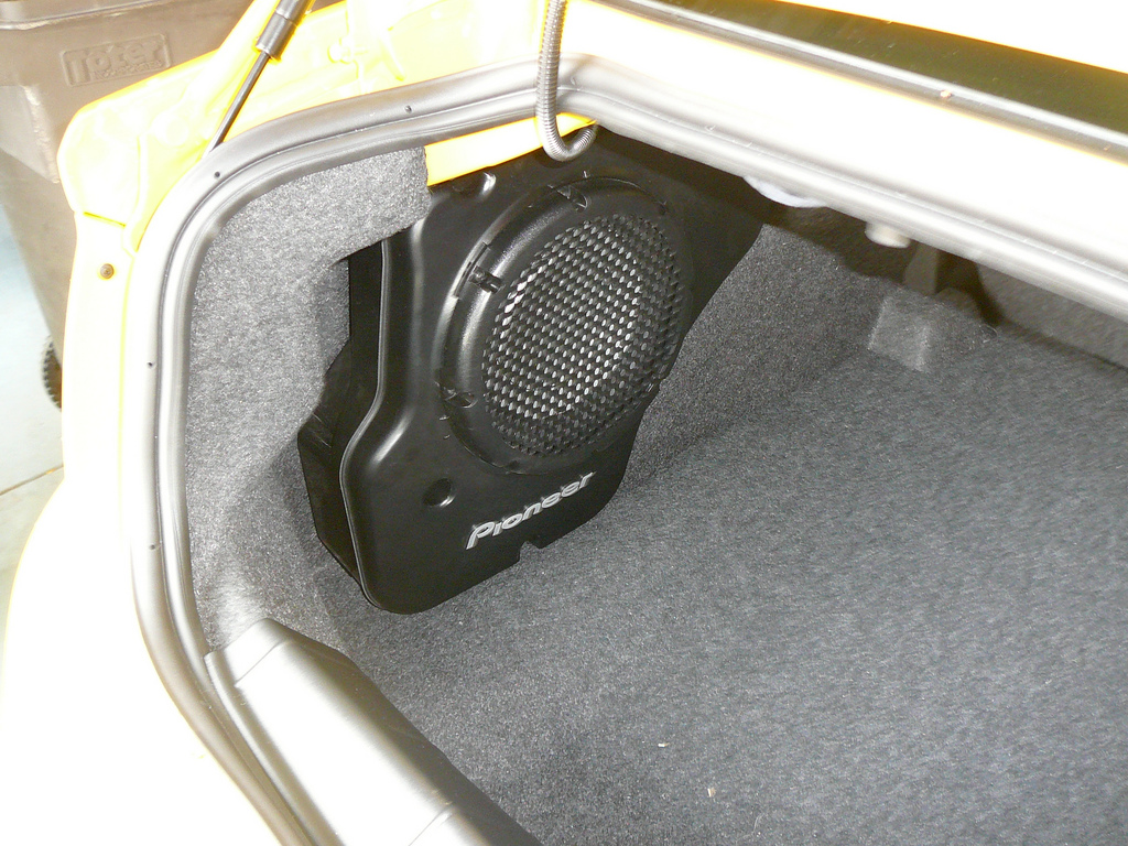 2009_cobalt_ss_trunk The Fast Lane Car