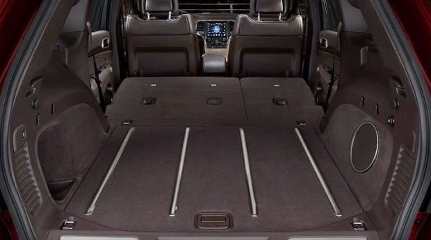 Jeep grand cherokee back seat legroom #4