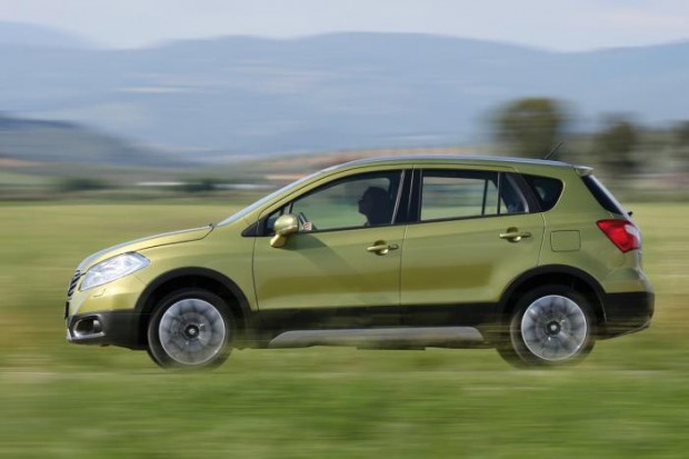 suzuki-sx4-scross-7-panning