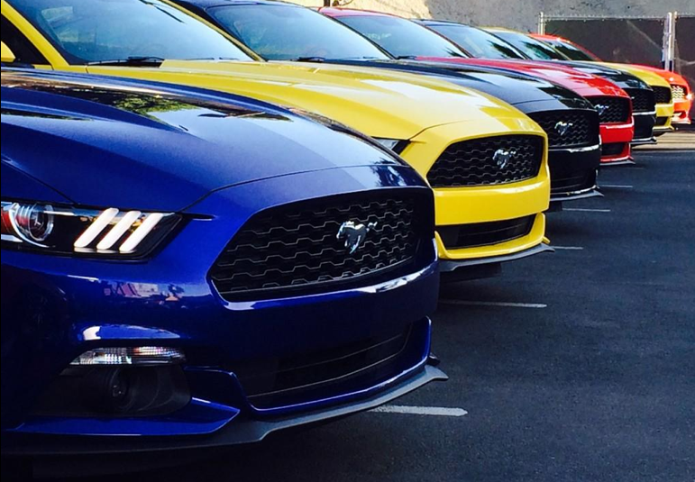 A quick misadventure in the 2015 Ford Mustang [Video ...