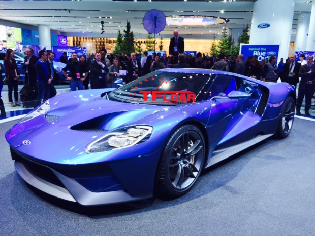 The new Ford GT debuted today at the 2015 Detroit Auto Show.