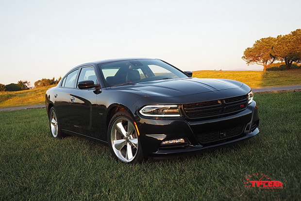 2015_dodge_charger_rt_03_1280x853.-620x4