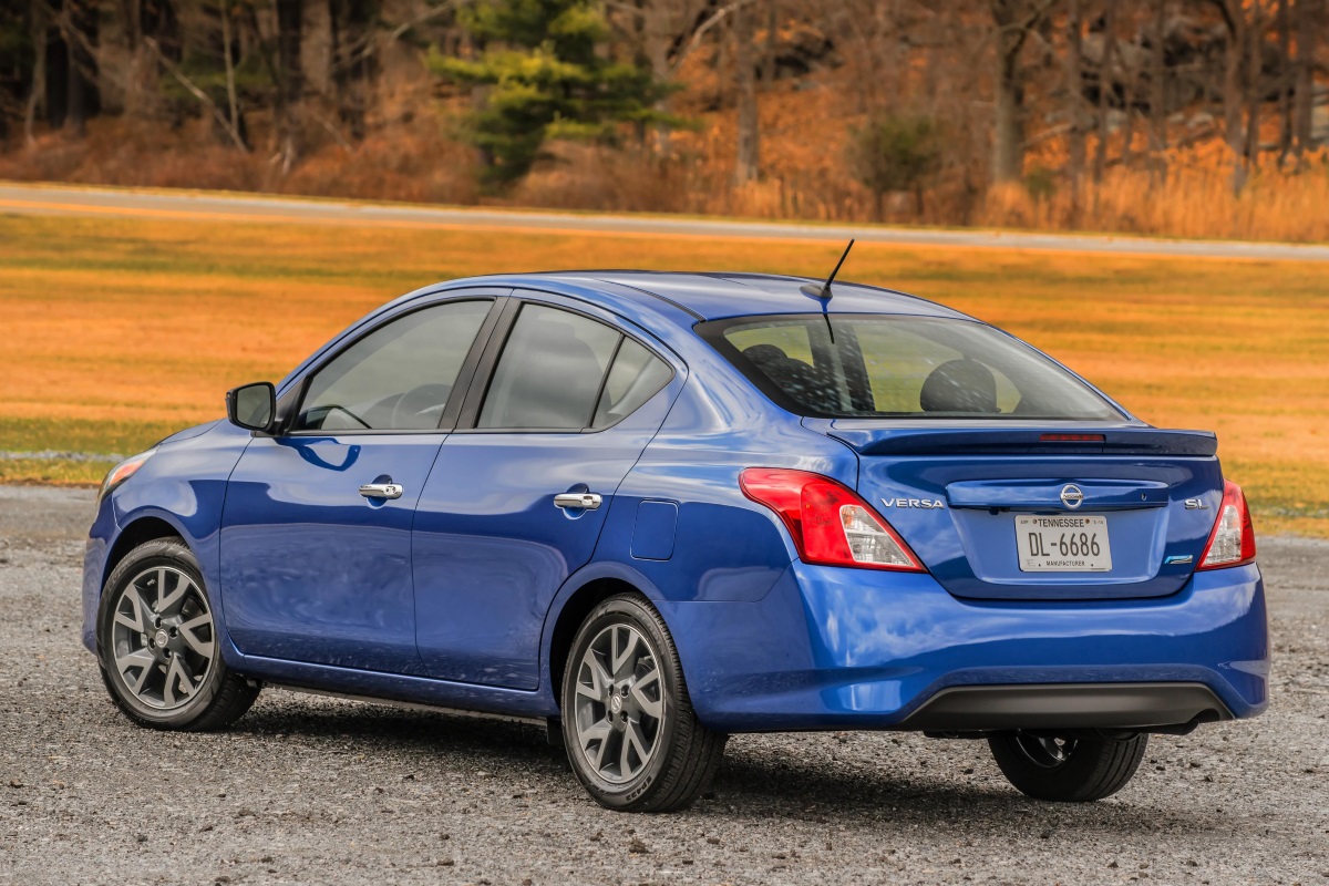 Nissan auto sales report #10