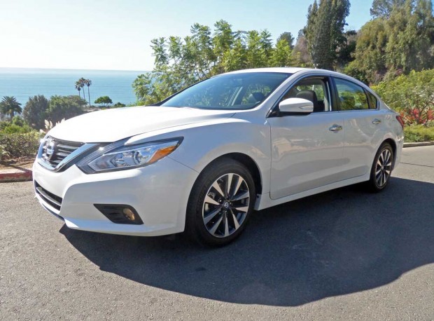 Nissan altima snow performance