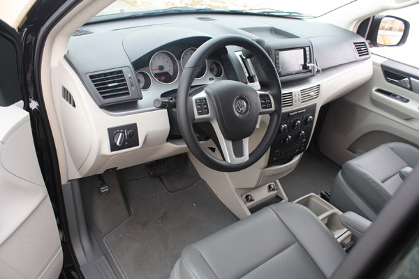 VW Routan 11 TFL2 VW Routan 11 TFL2