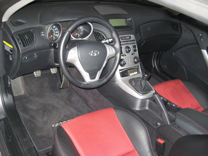 Review 2010 Hyundai Genesis Coupe 2 0t Track The Budget