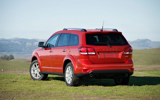 Review: The 2012 Dodge Journey is a nicely-equipped family friendly ride