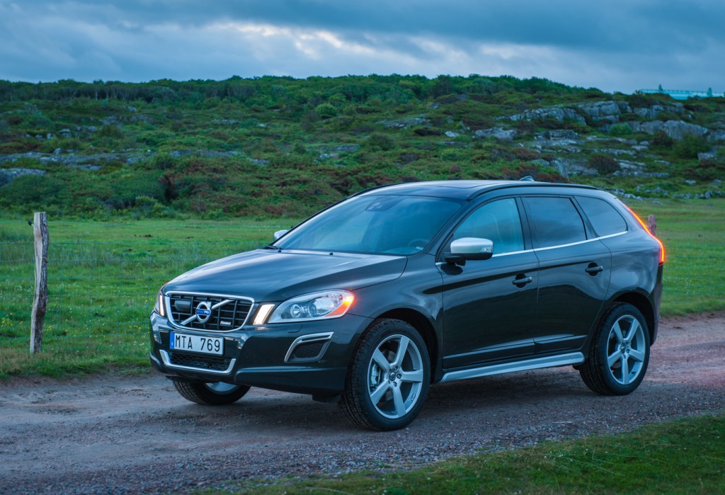 Review The 2013 Volvo Xc60 Is A Sports Sedan In Crossover