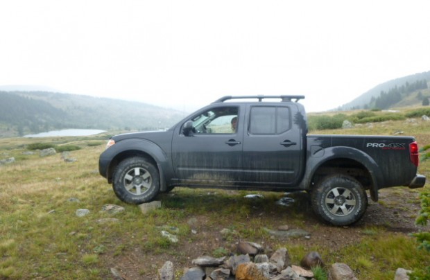 nissan_frontier_pro4x Slow Death of the True Midsize Pickup