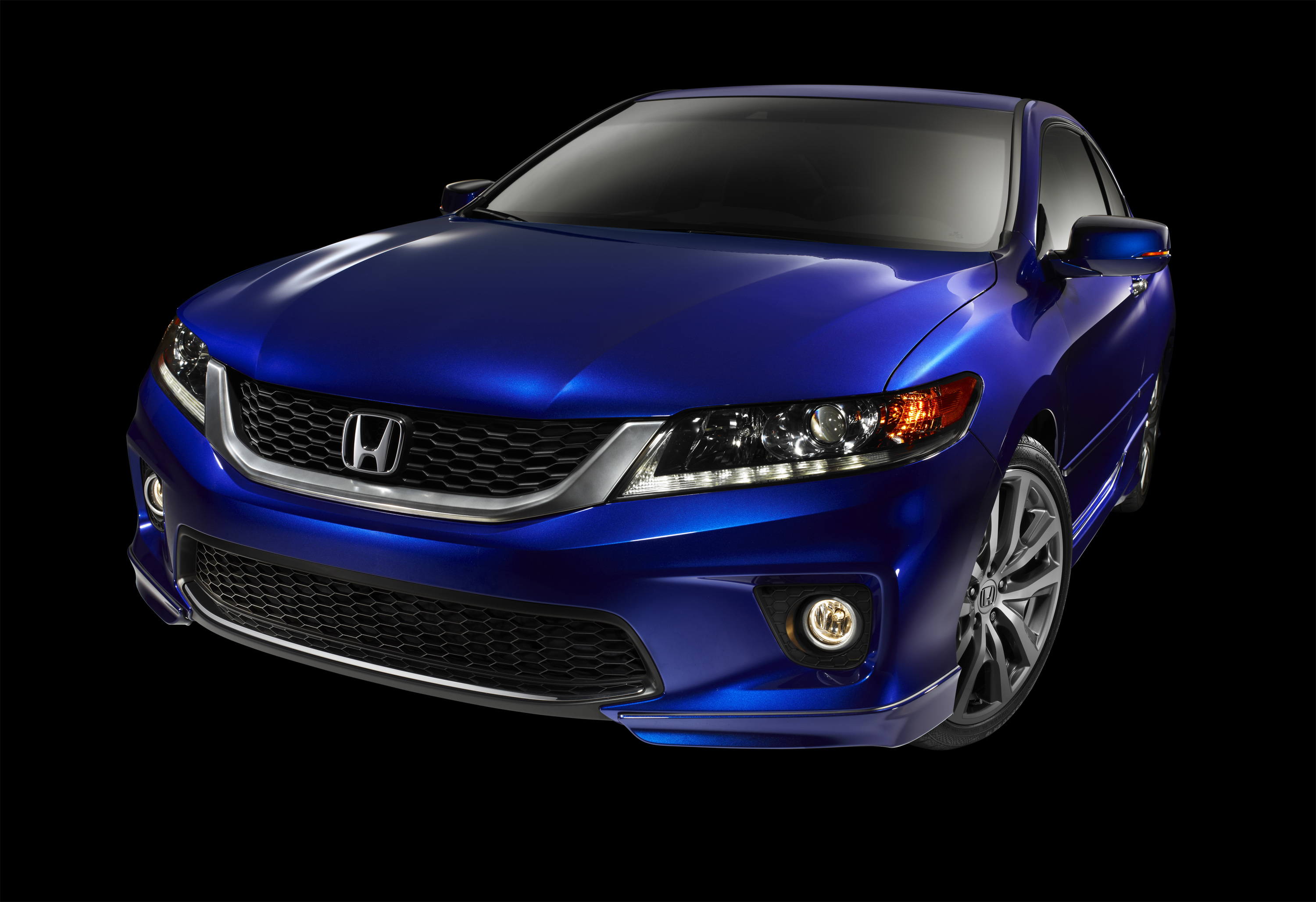 Here comes the Honda Factory Performance package for the Honda Accord ...