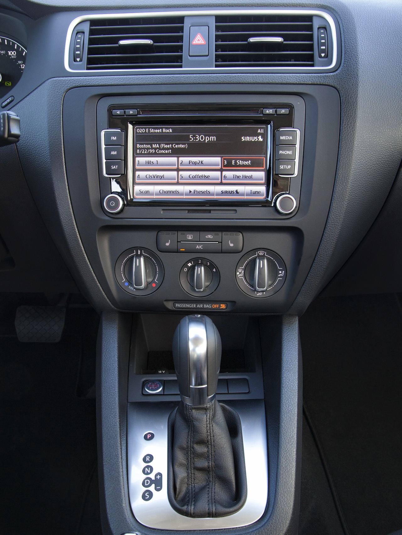 Jetta Tdi Review Car And Driver Jetta Tdi Review Car And Driver