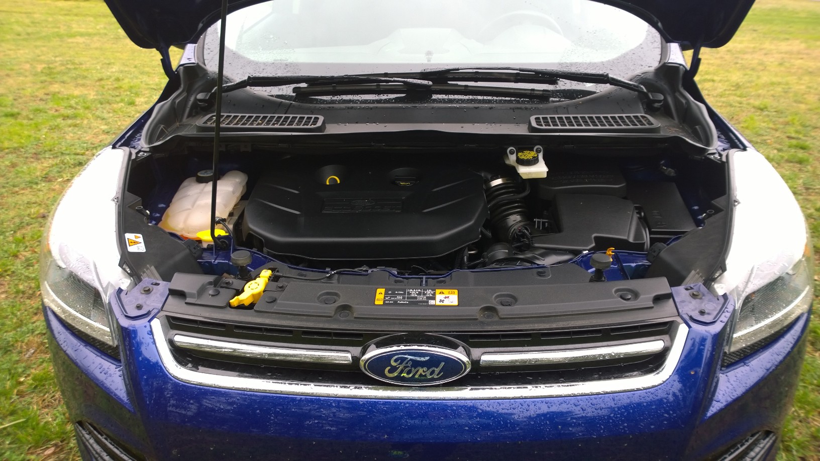 Ford escape engine hesitation