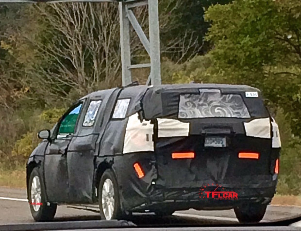 Is this the 2017 Chrysler Town and Country?