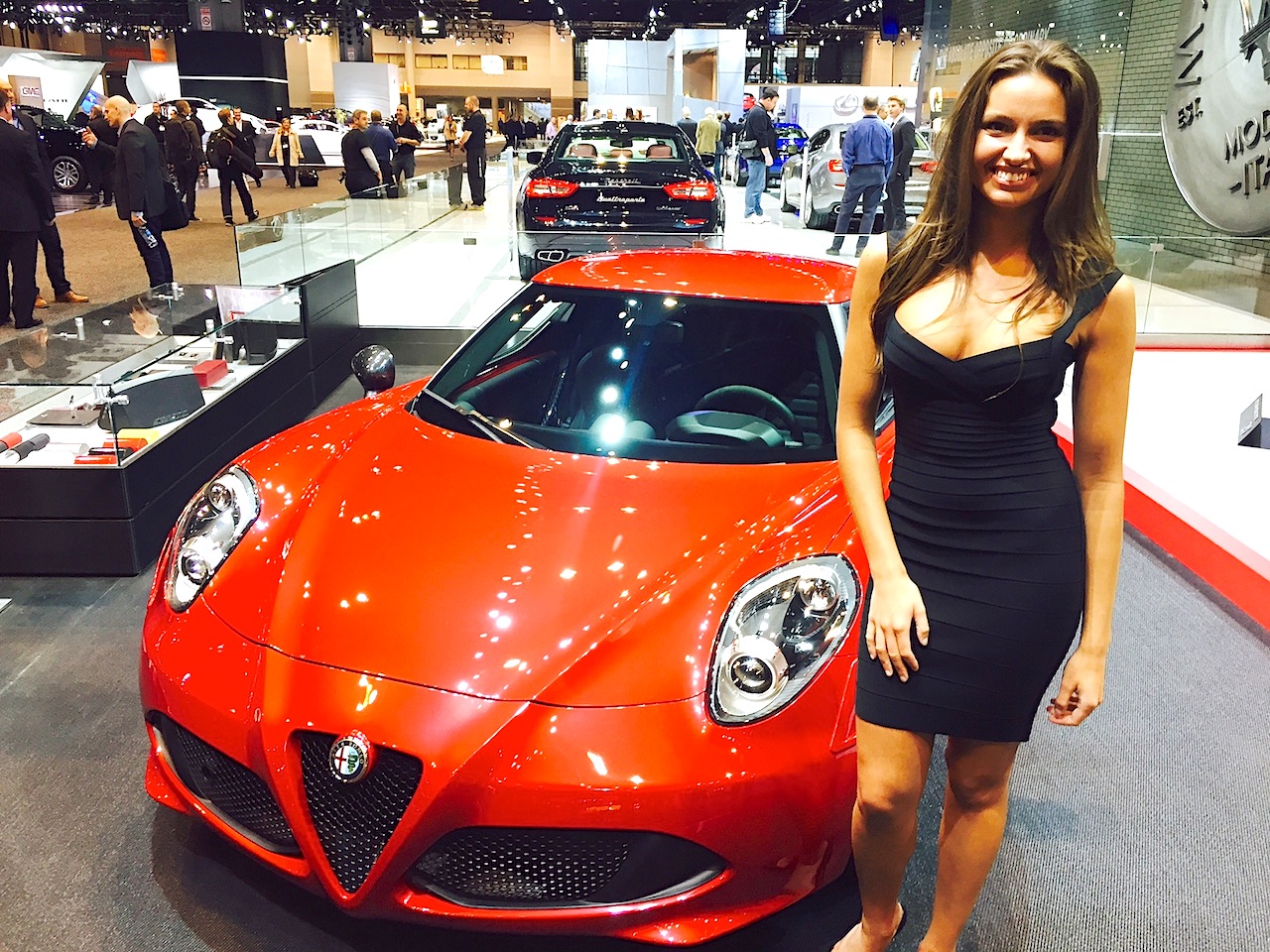 The Sexy Cars of the 2015 Chicago Auto Show and the Beautiful Women who Love Them [Gallery 