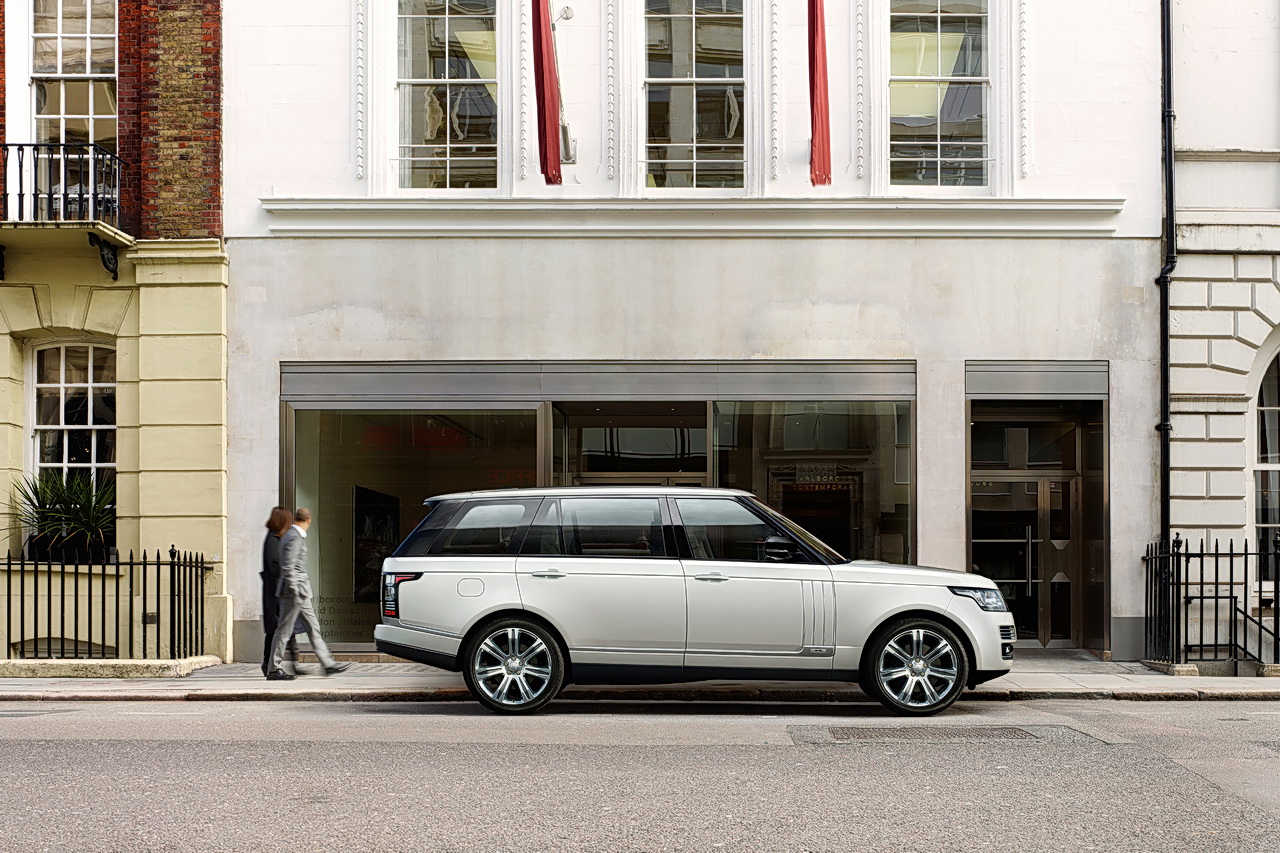 Suv With Third Row >> 2015 Range Rover Supercharged LWB: This Just In! [video ... Suv With Third Row >> 2015 Range Rover Supercharged LWB: This Just In! [video ...