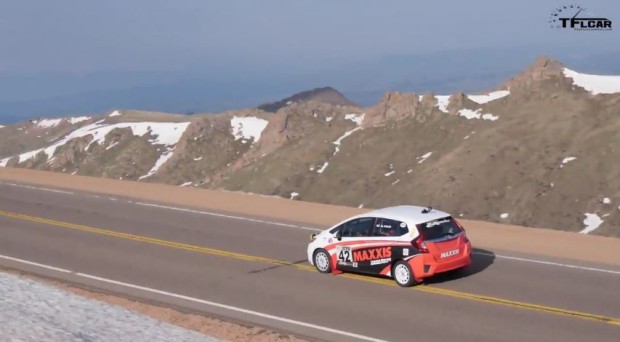 Alex Lloyd driving the #42 Honda Racing HPD Fit.
