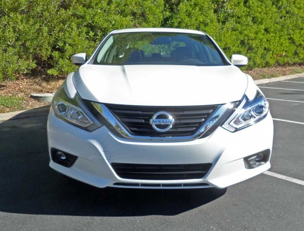 2016 Nissan Altima Sl Test Drive Bows With Revised Styling And 2016 Nissan Altima Sl