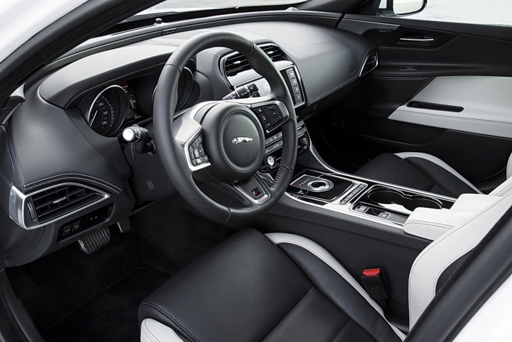 2017 Jaguar Xe 35t Premium >> 2017 Jaguar Xe Challenging The Status Quo Review The Fast Lane Car 2017 Jaguar Xe 35t Premium >> 2017 Jaguar Xe Challenging The Status Quo Review The Fast Lane Car