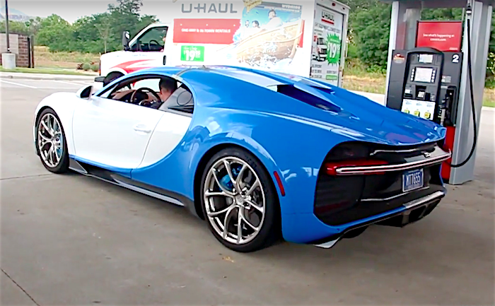 Four Bugatti Chiron Cars Spied 6 000 Hp And Over 10 4 Million 2017 Bugatti Chiron Hyper Car Wild