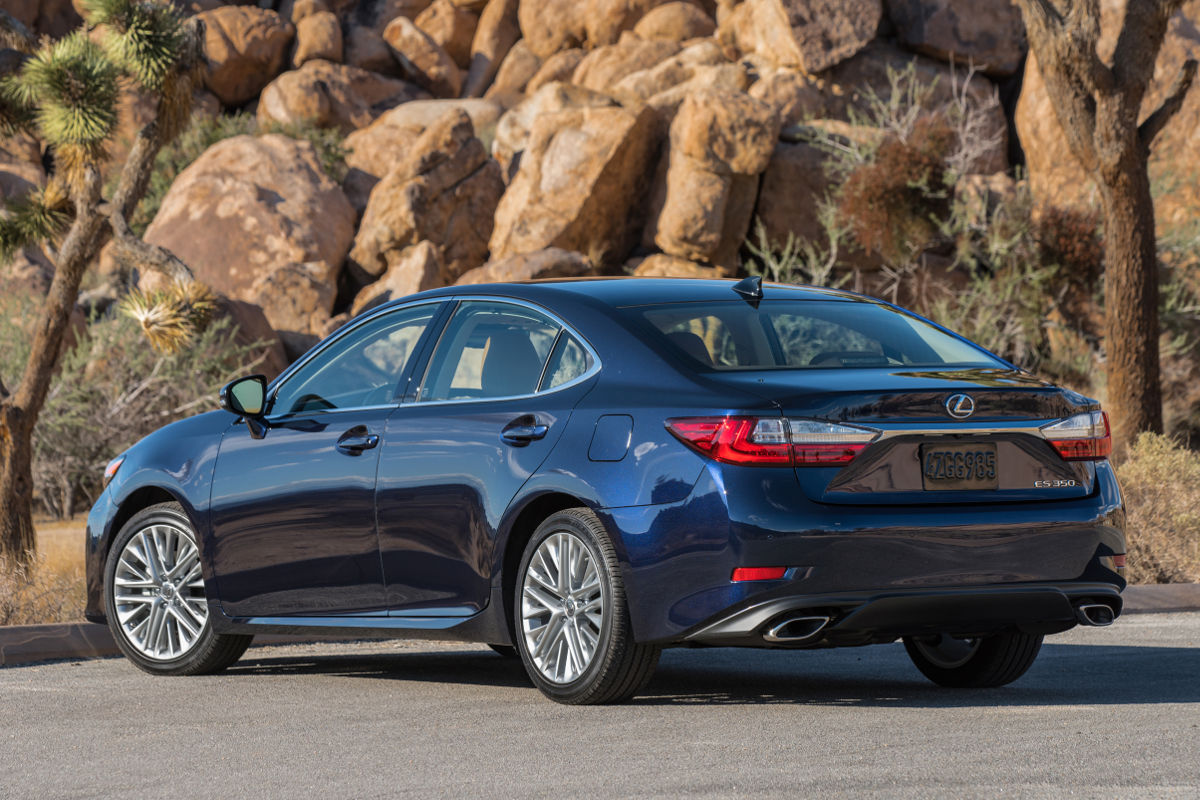 2016 Lexus Es350 Review What A Difference An Engine Makes The