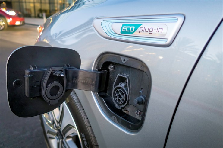 Kia Optima PHEV charging port
