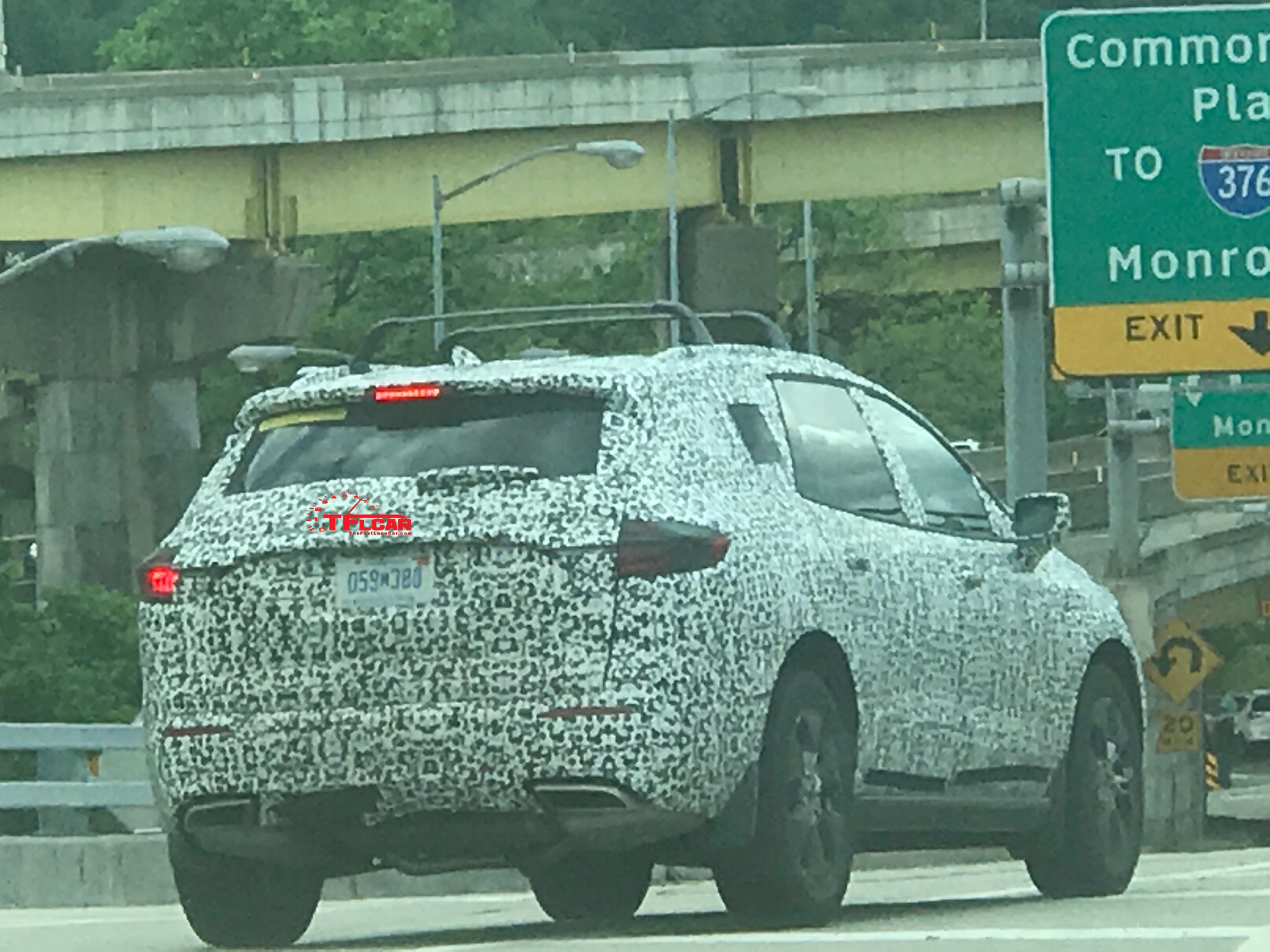 Unreleased 2018 Buick Enclave Spied In Pennsylvania Spy Shot Buick Enclave 2018