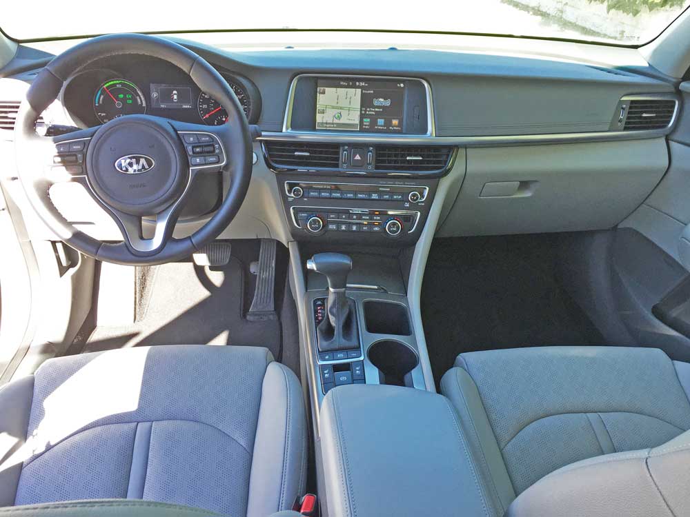 Kia-Optima-PHEV-Dsh