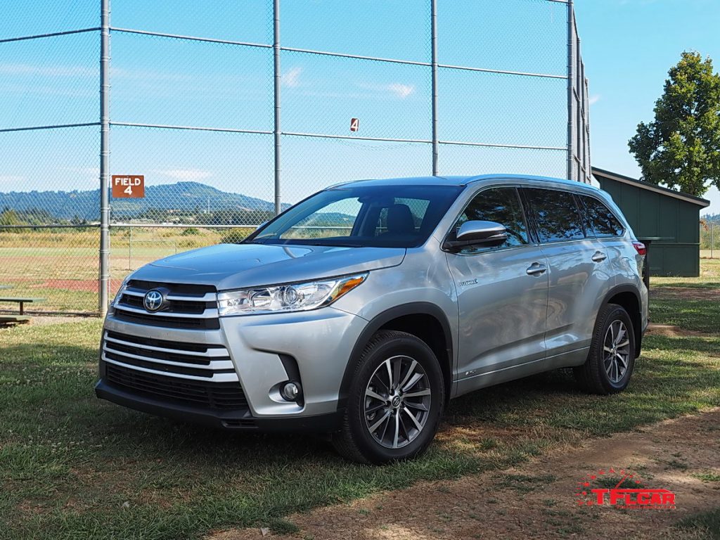 Vehicles On Vacation 2017 Toyota Highlander Hybrid Review The 2017 Toyota Highlander Hybrid