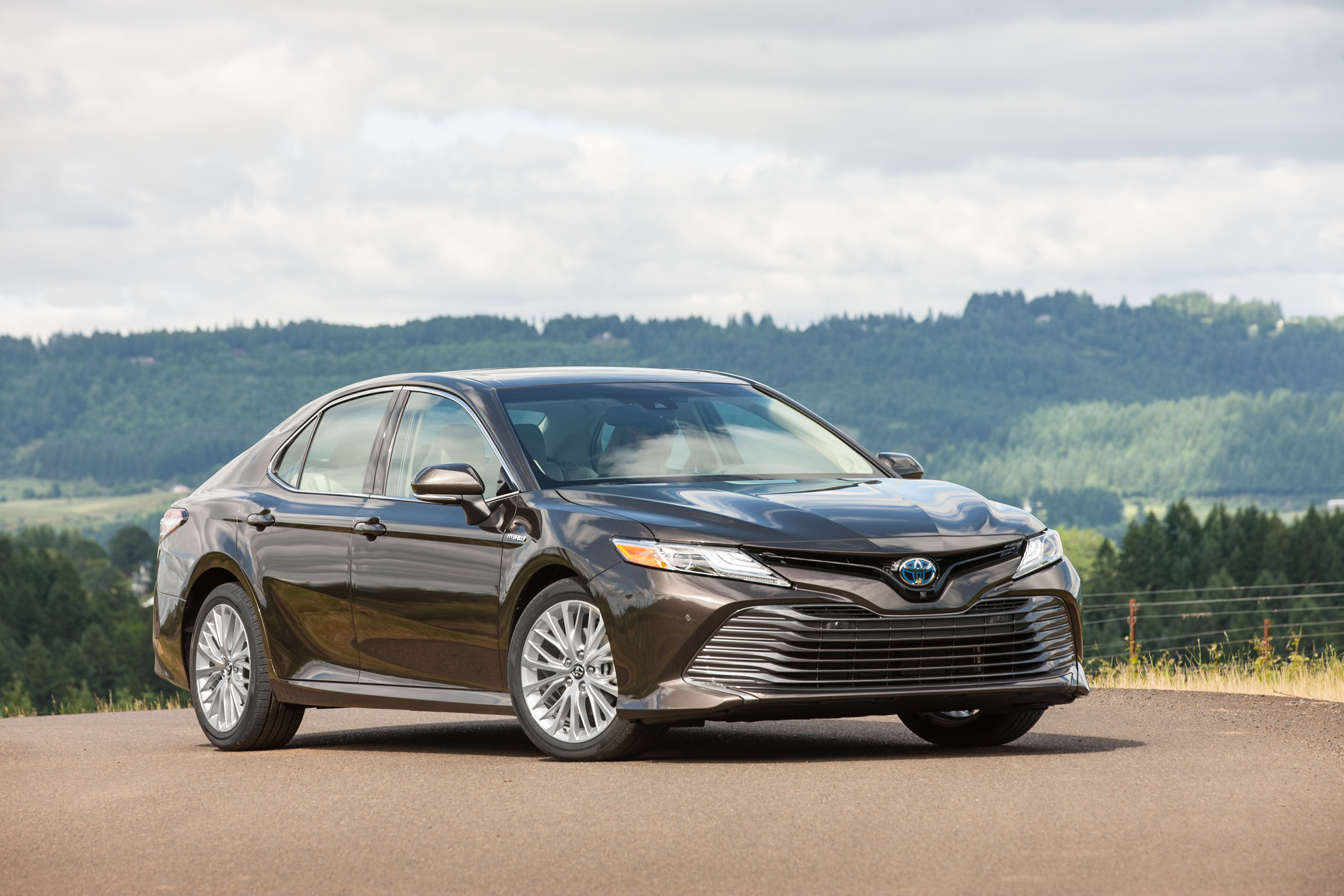 2018 Toyota Camry Xle Hybrid Forget What You Think You Know