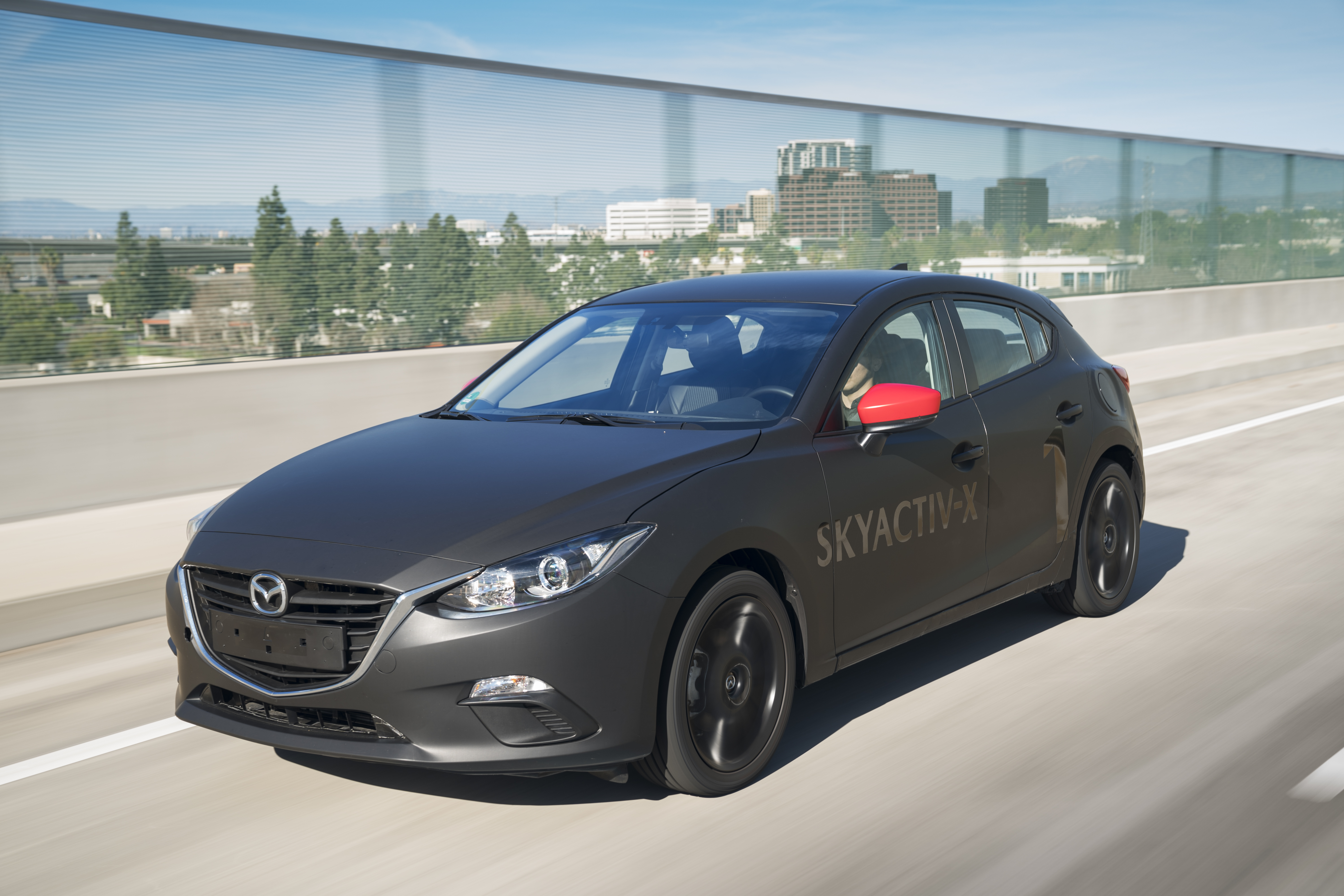 Mazda skyactiv x