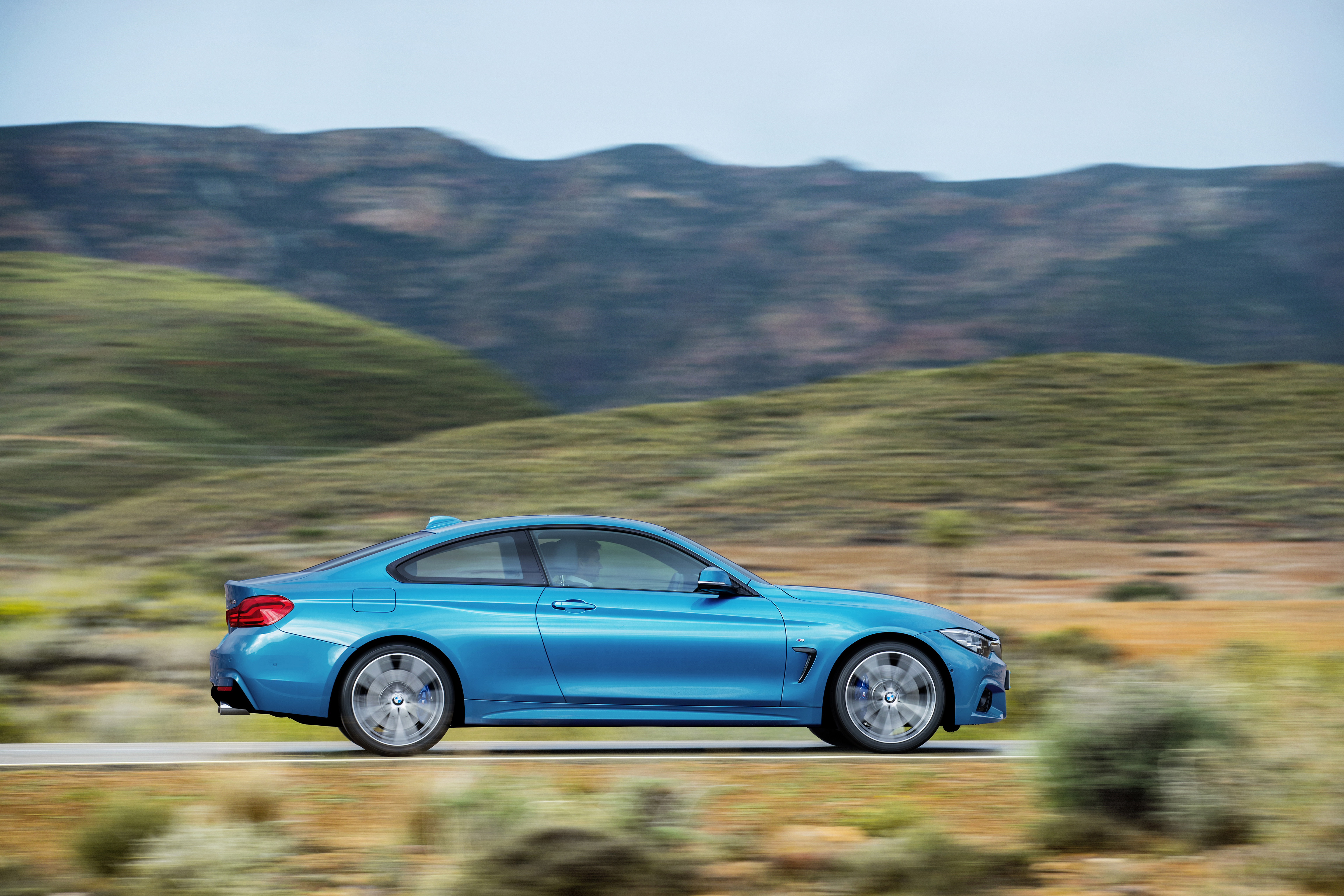 The 2018 BMW 430i Coupe's Mid-Cycle Refresh Hones in on Dynamics