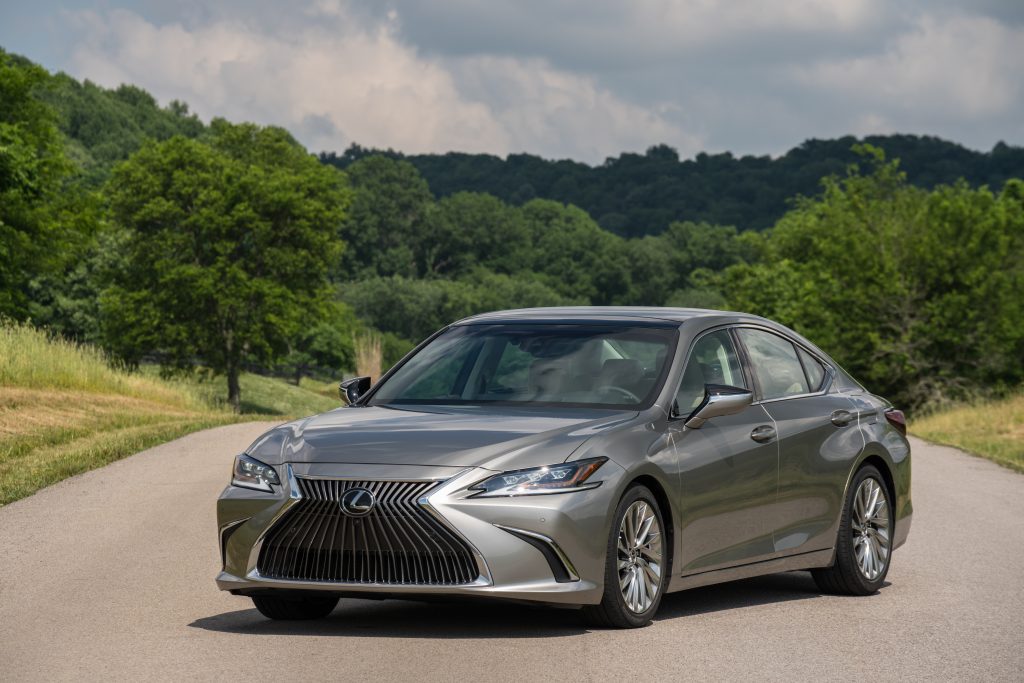 2019 Lexus ES 300h