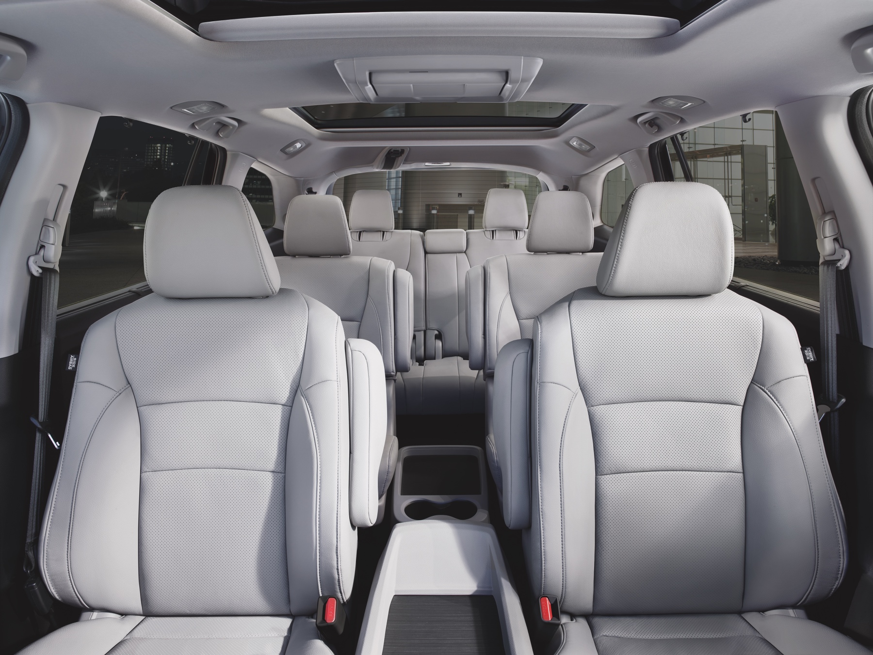 2019 Honda Pilot Gets a Slight Price Bump, New Styling and ... 2019 Honda Pilot Gets a Slight Price Bump, New Styling and ...